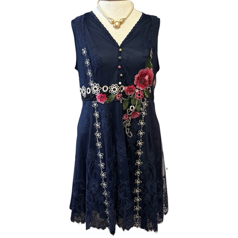 Size L Cristina Women's Navy Lace Mini‎ Dress Floral Embroidery Button Accents